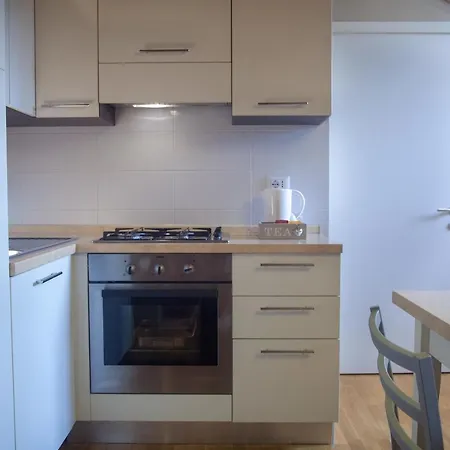 公寓 Porta Venezia Attic Flat *